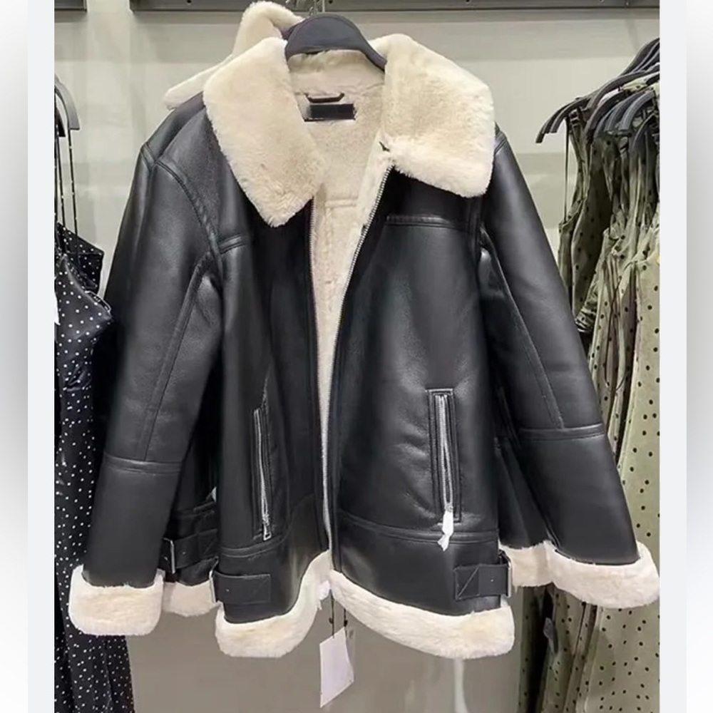 955. 🛑AT COST LAST 1! Black aviator moto jacket faux leather faux fur black coat - Picture 3 of 12